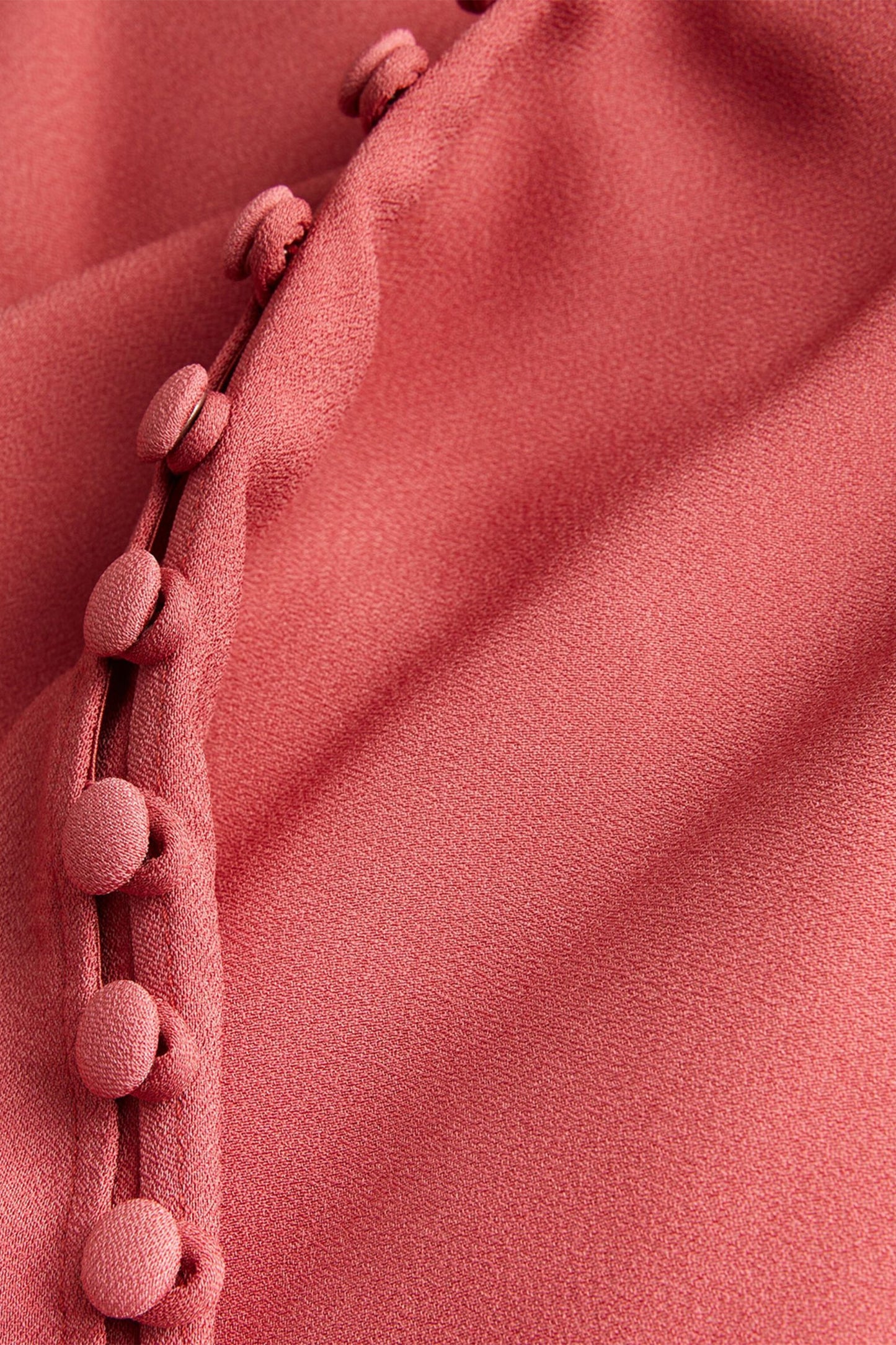 Serene Silhouette | Peach Kaftan