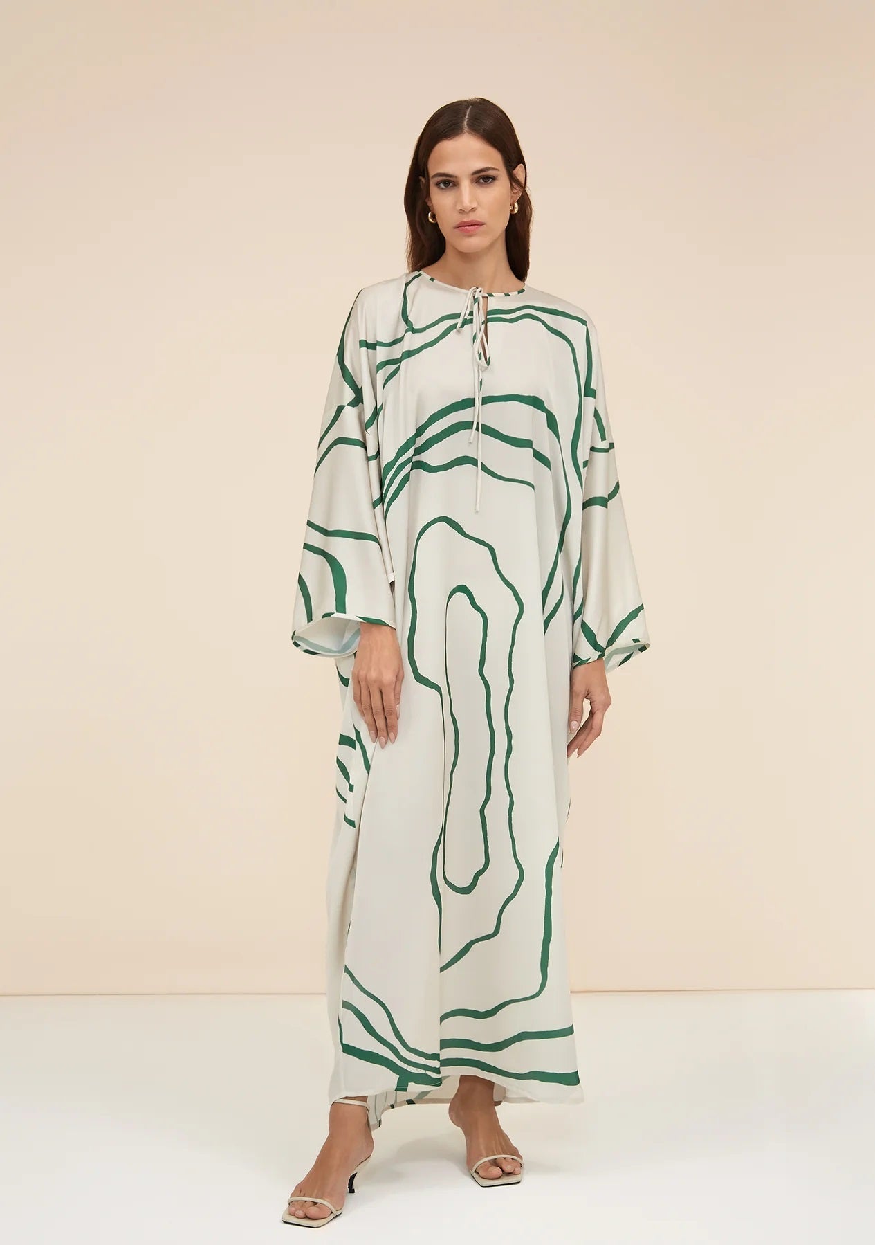 Wavy Wanderlust | Green White Kaftan