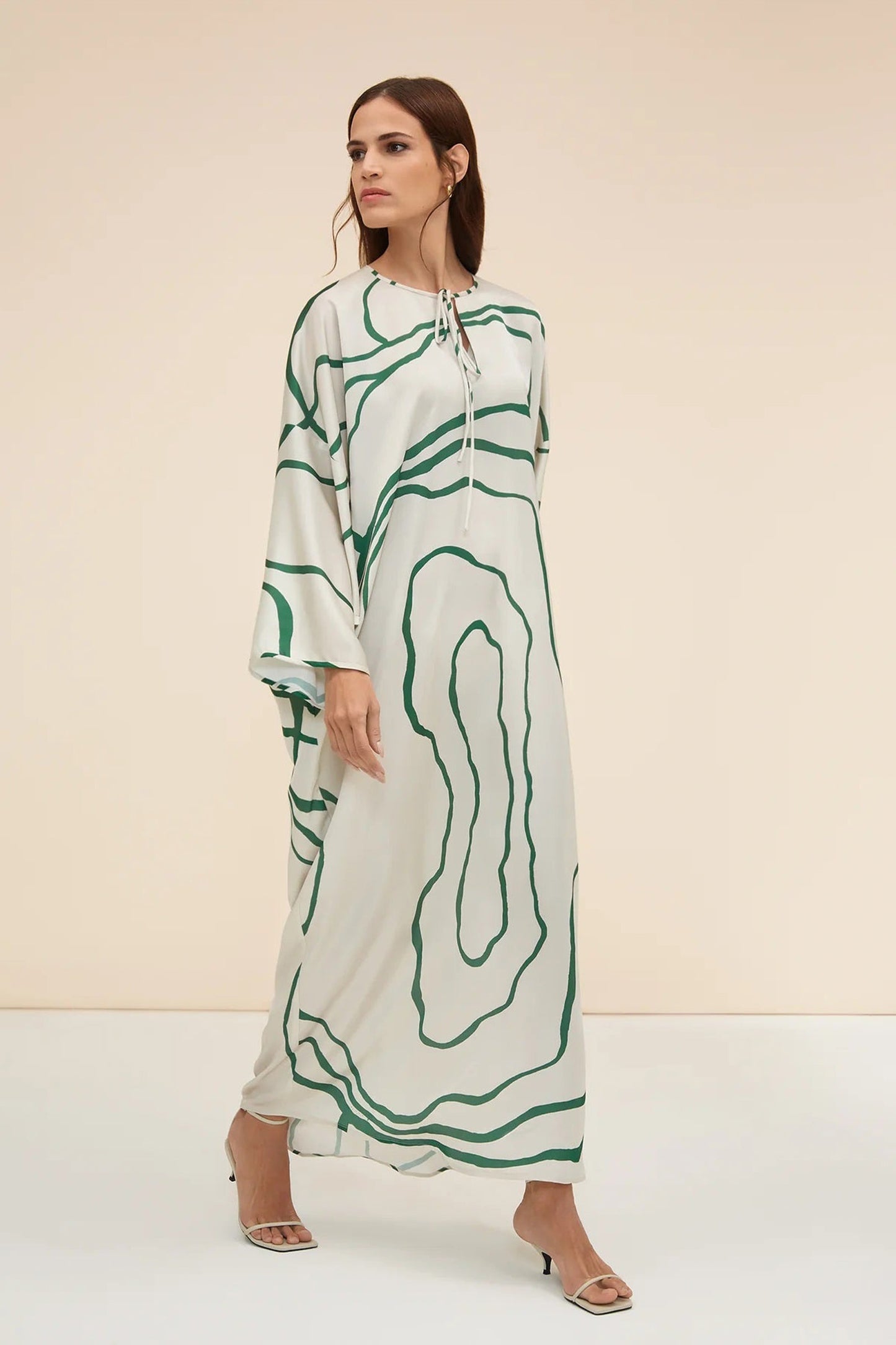 Wavy Wanderlust | Green White Kaftan